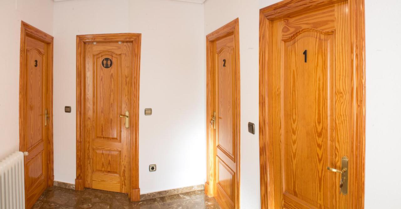 Casa Las Rosas Iniesta Екстер'єр фото